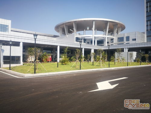 梧州綜合客運中心投入使用,梧州南站換乘方便了