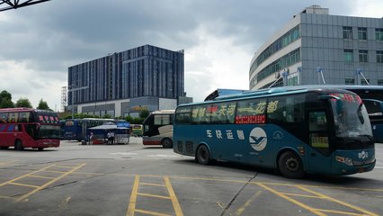 天河區元崗橫路 交通樞紐旁的重要通道